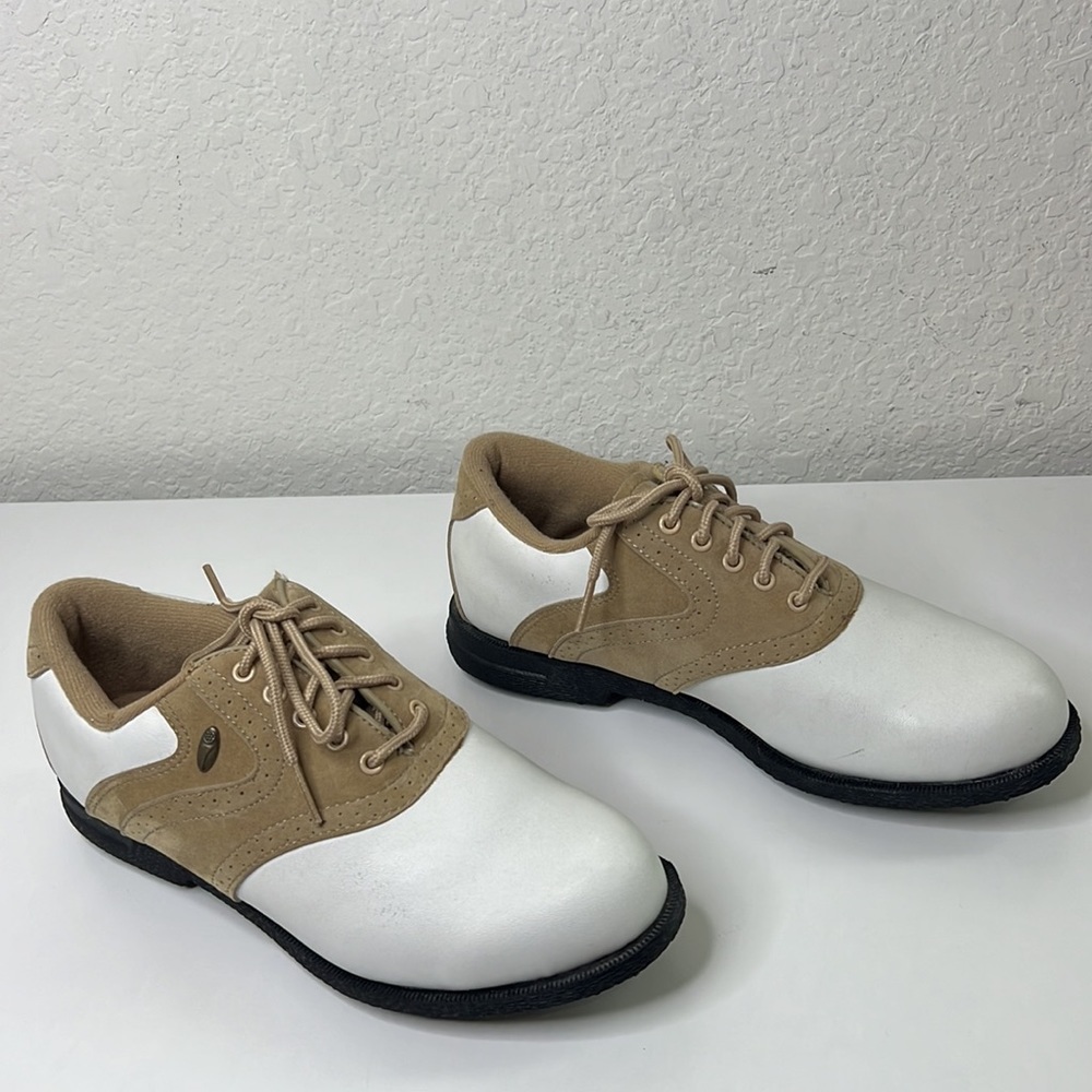 Austin Golf Shoes Two Toned Tan And White Womens Size 7 Spike Key - Picture 6 of 14